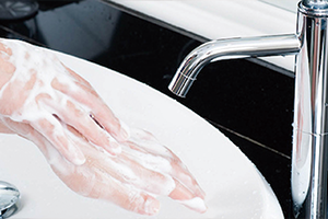 正しい手洗いの方法 ～洗ったつもりのその手、本当にキレイ？～